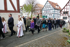 1. Heilige Kommunion in St. Crescentius (Foto: Karl-Franz Thiede)